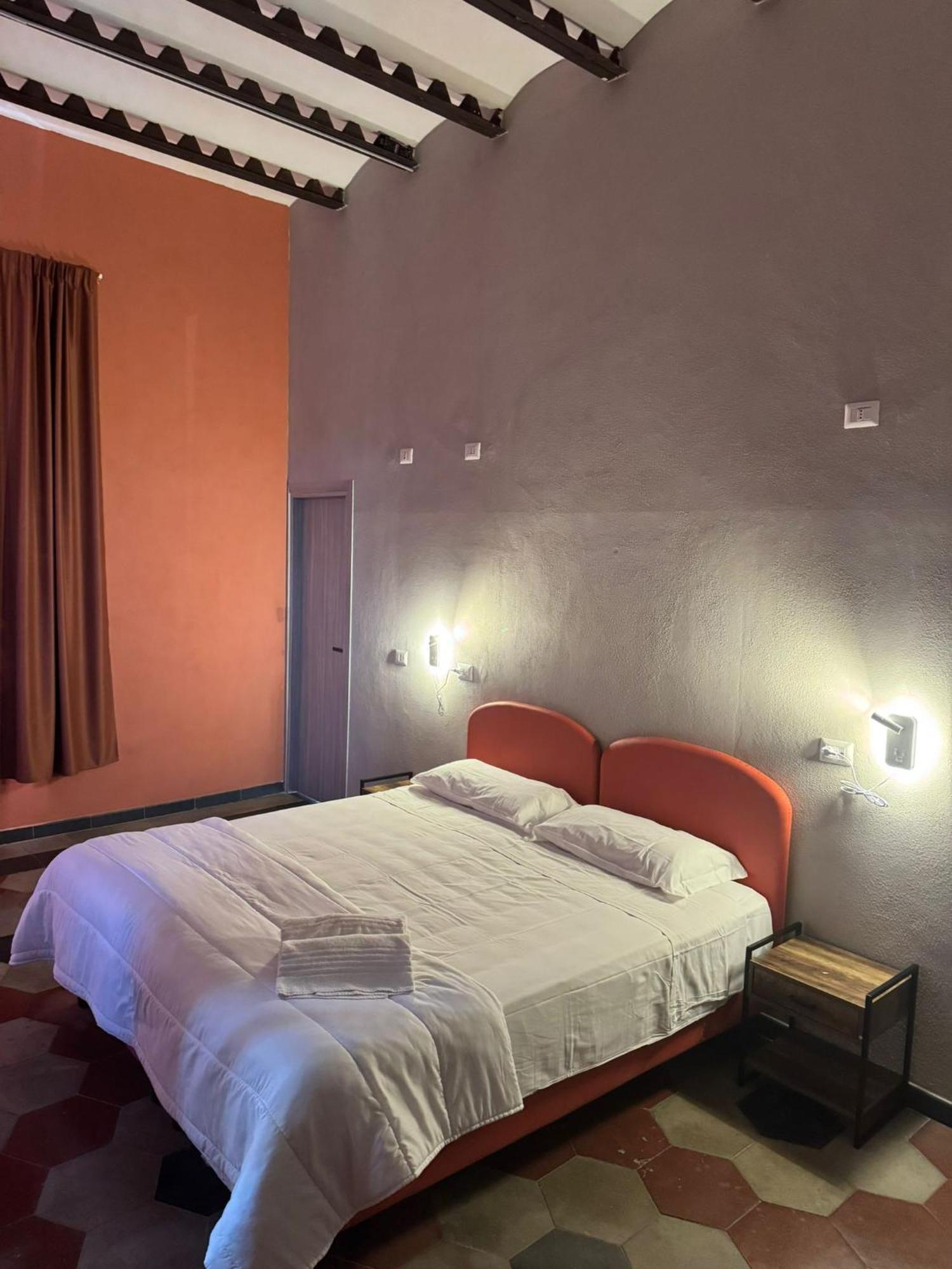 Borgo Ripa Urban Travel Albergue *