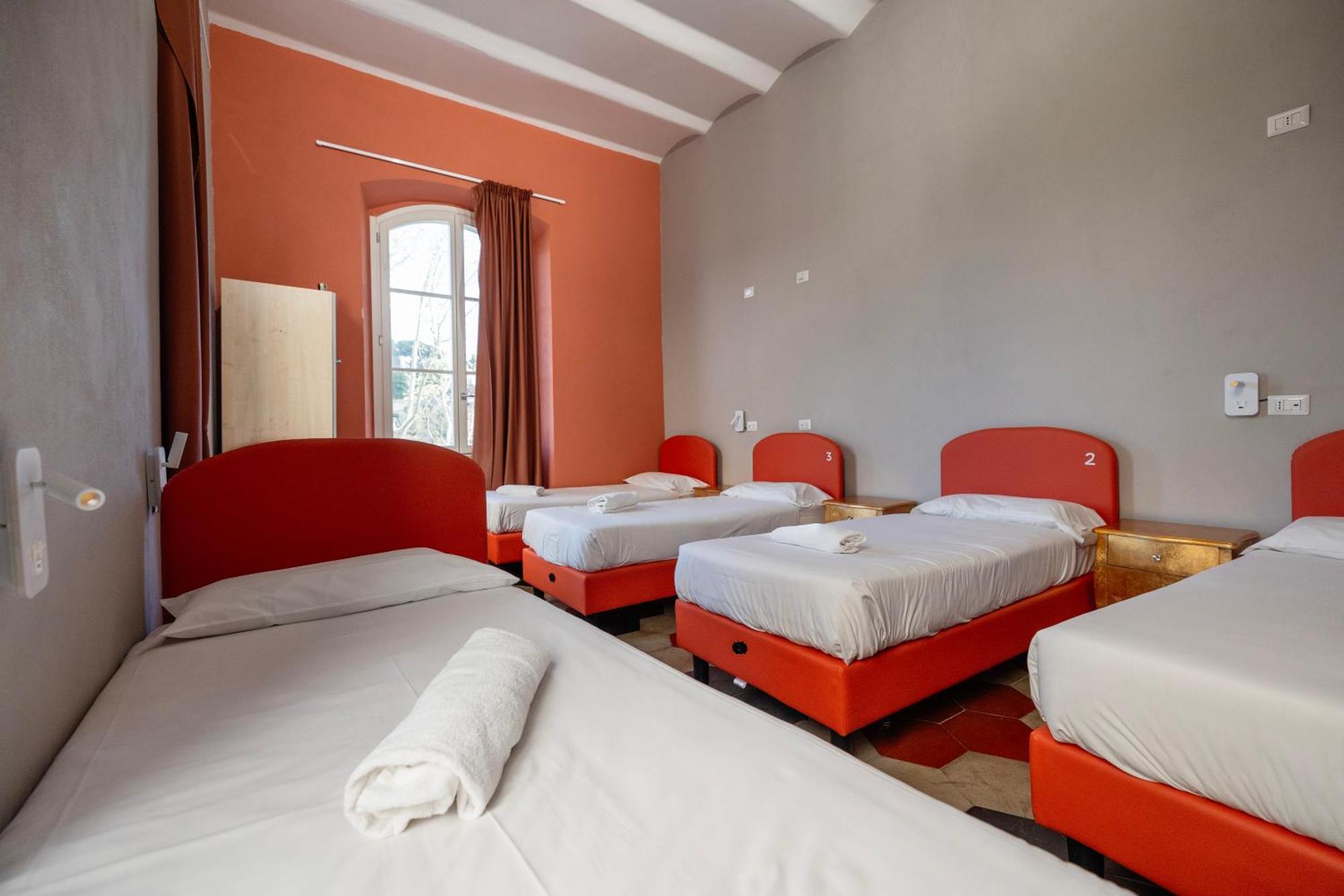 Albergue Borgo Ripa Urban Travel