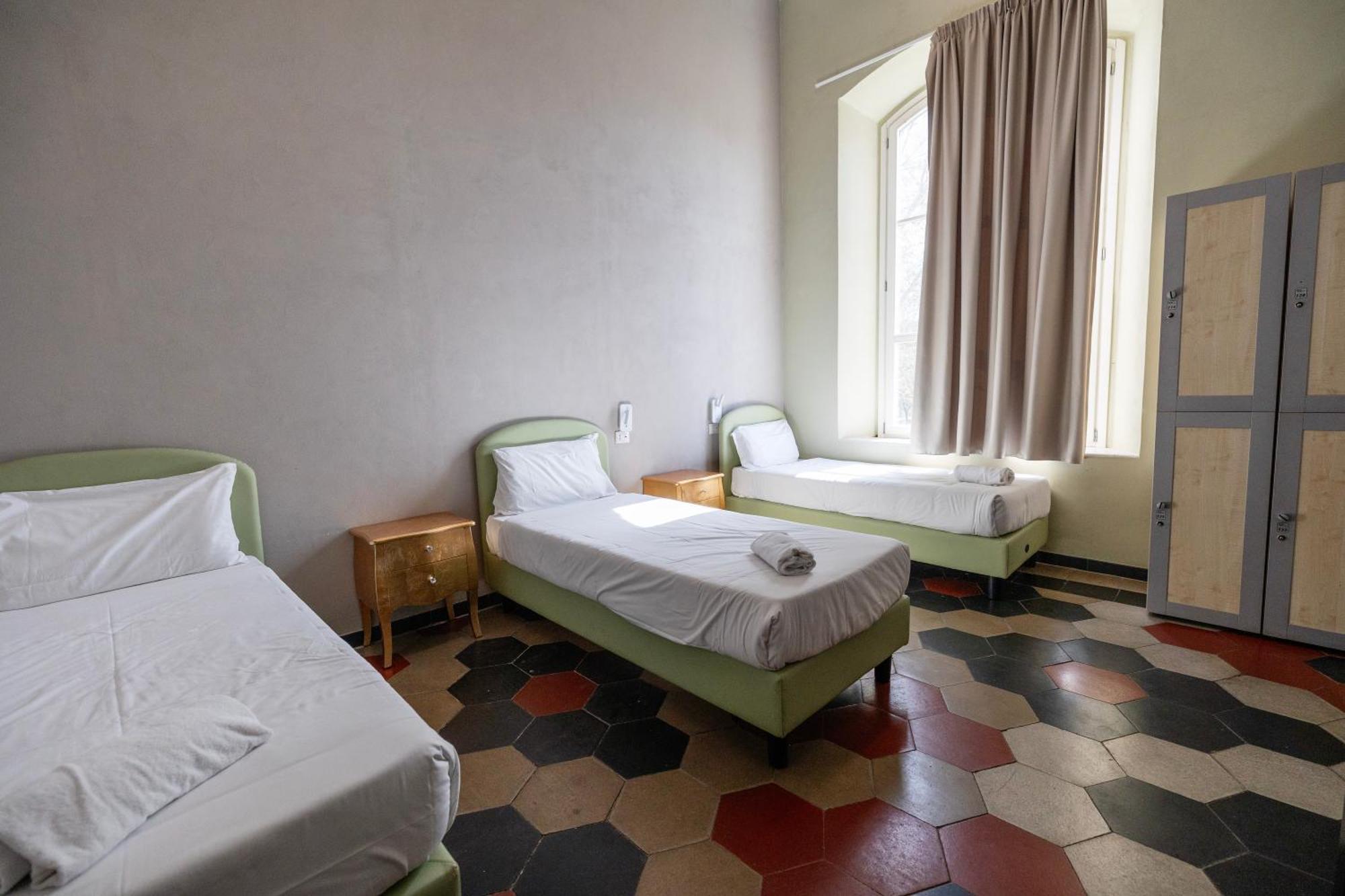 Borgo Ripa Urban Travel Hostel Rome